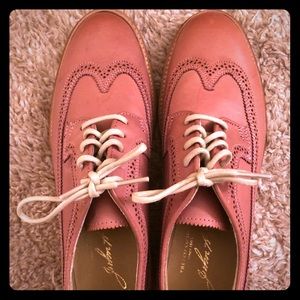 Frye Wingtips - Dusty Rose W8.5